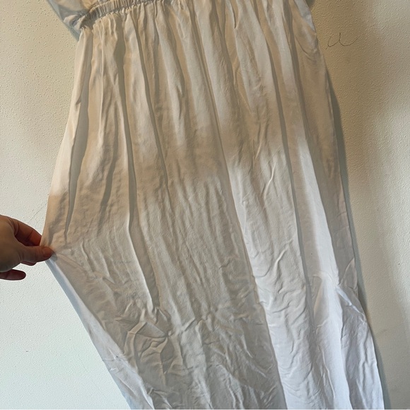 Elan White Semi Sheer Beach Swim Cover Up White Plunging V Neck Elastic Waist - Picture 10 of 10